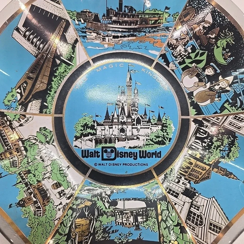 Vintage 1970s Walt Disney World Magic Kingdom Fluted Glass Ashtray Candy Dish‎